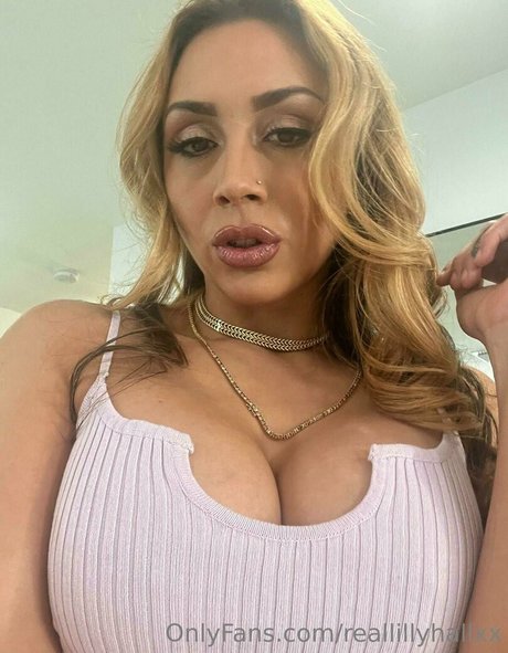 Lilly Hall porn star archive