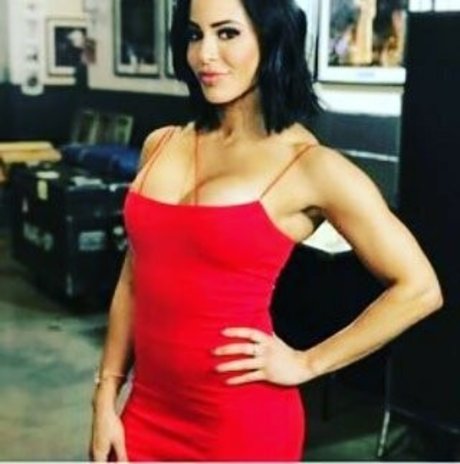 Charly Arnolt porn model picture