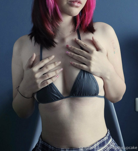 freekatycupcake sexy model image