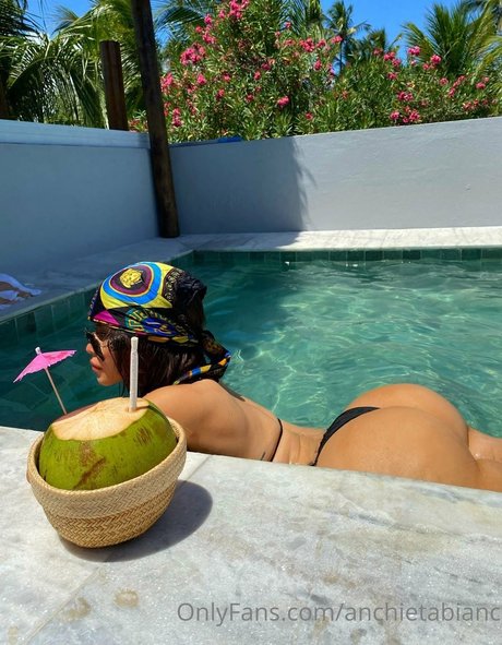 Bianca Anchieta star hd photos