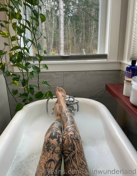 aliinwunderland porn star pictures