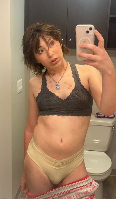 theiconicashley star hd gallery