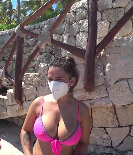 Sunaika Bruna sexy model images