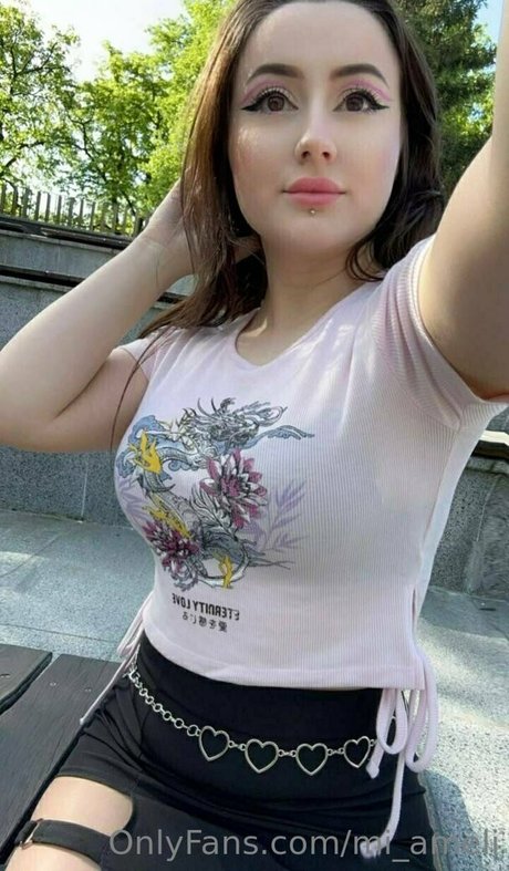 mi ameli sex model archive