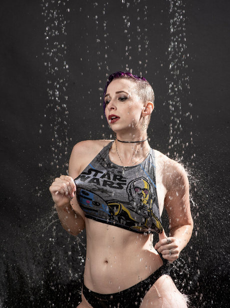 lobfree nice pornstar image