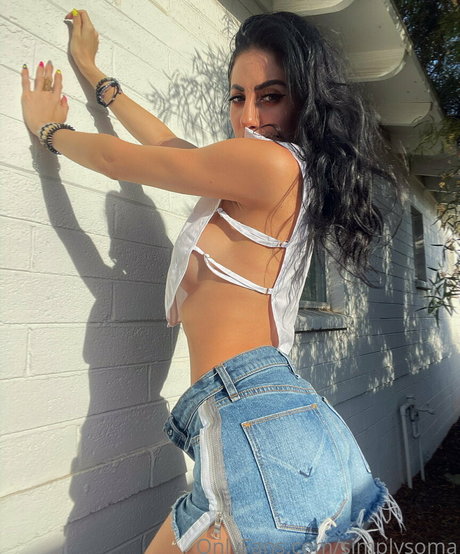 Simplysoma adult star photos