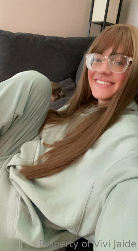 vivi jaide pretty pornstar galleries