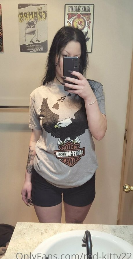 red kitty22 erotic actress photos