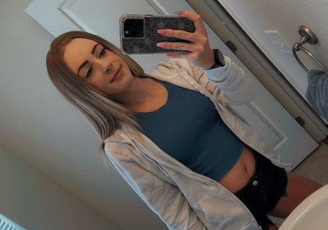 emeraldgrl1 perfect pornstar image