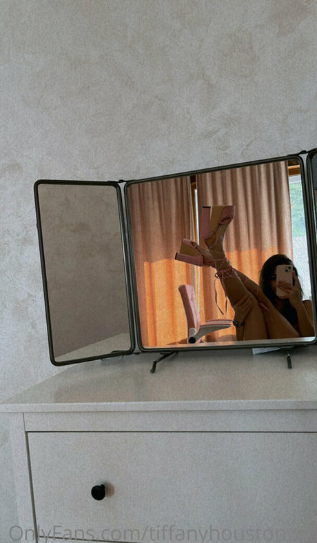 tiffanyhouston pretty pornstar photo