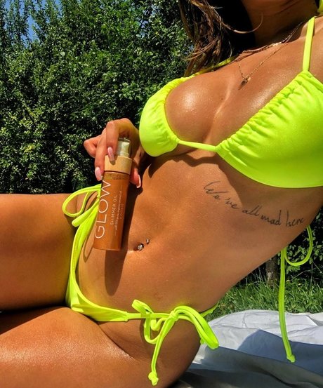 Tatyana Sahara pornstar sex pic