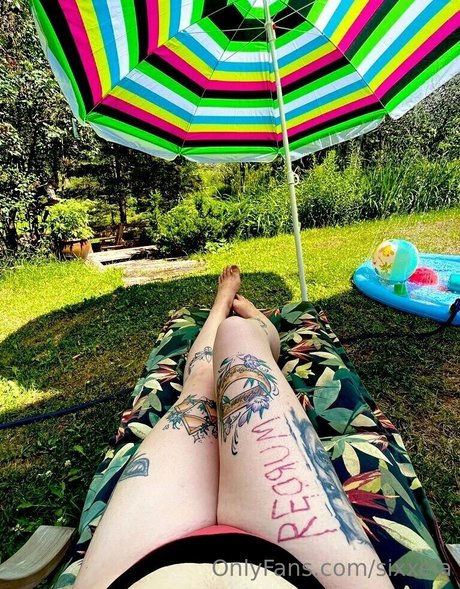 sixxela nice model pics