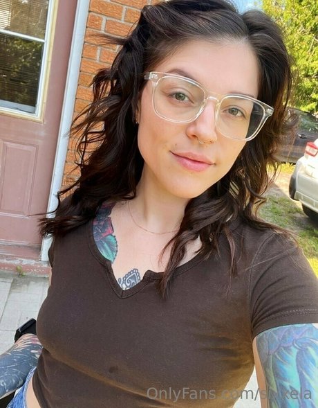 sixxela pornstar sexy image