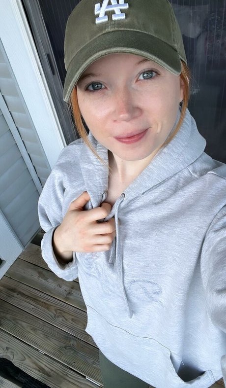 Peachy Noel high quality star photo