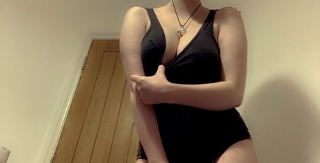 amber onlyfans hot sexy photos