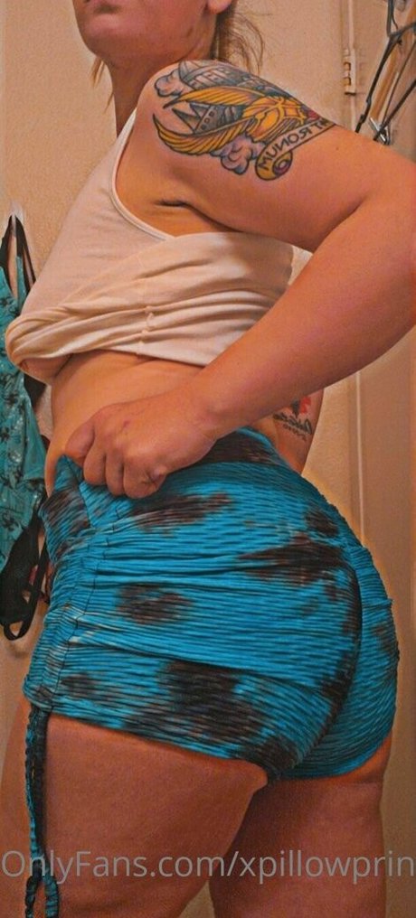 xpillowprincessxx pornstar beautiful photo