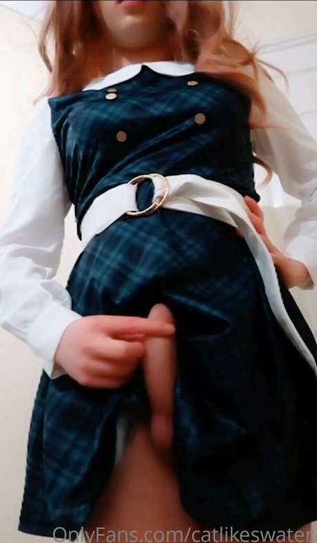 Cat Likes Water erotic star photo