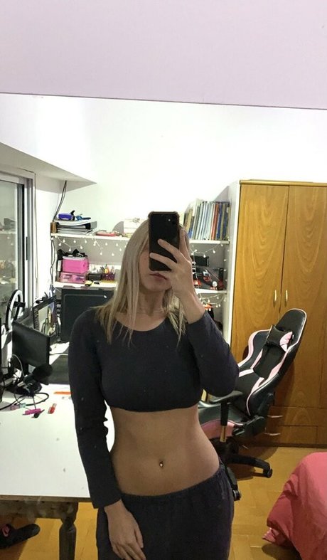 Yami Sanchez star adult galleries