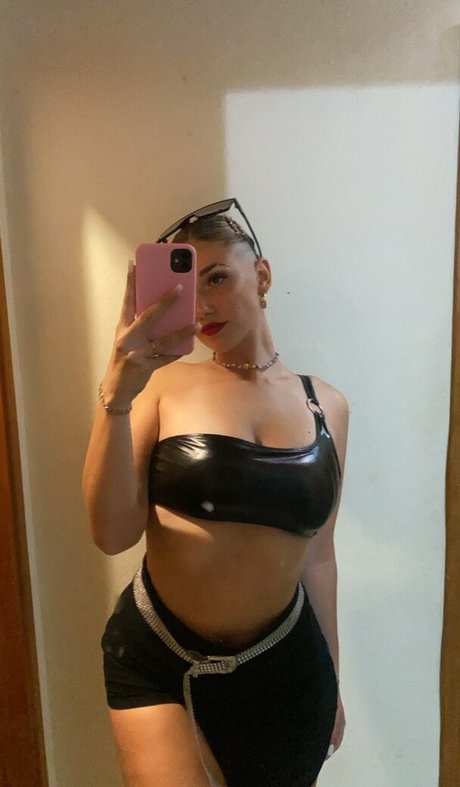 Yami Sanchez hot pornstar pic