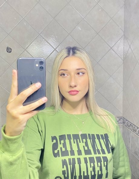 Yami Sanchez pornstar erotic galleries