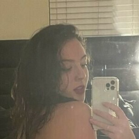 Hailee Schwartz nudes pornstar gallery