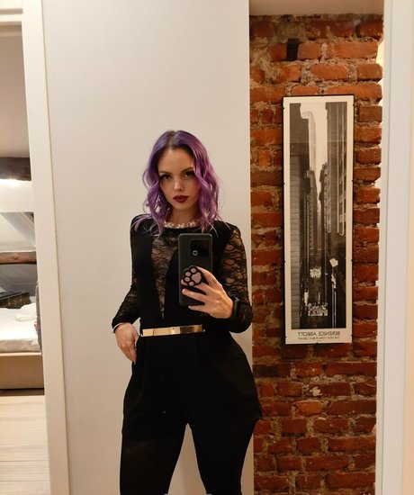 spicyrollersg hot model archive