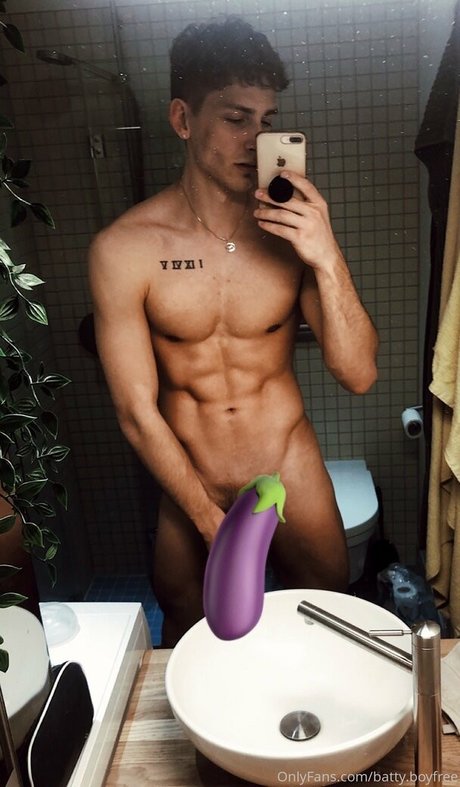 battyboyfree model porn pictures