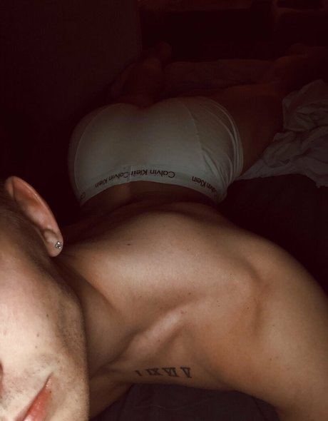 battyboyfree perfect star pic