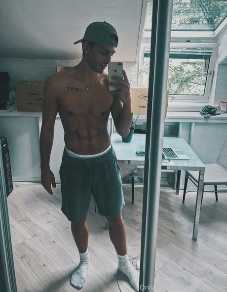 battyboyfree pornstar naked archive