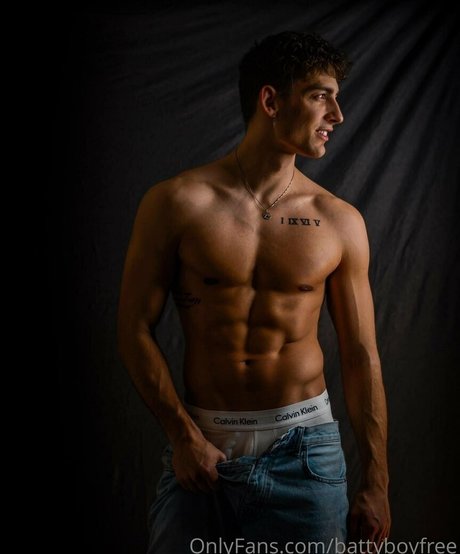 battyboyfree nudes actress image