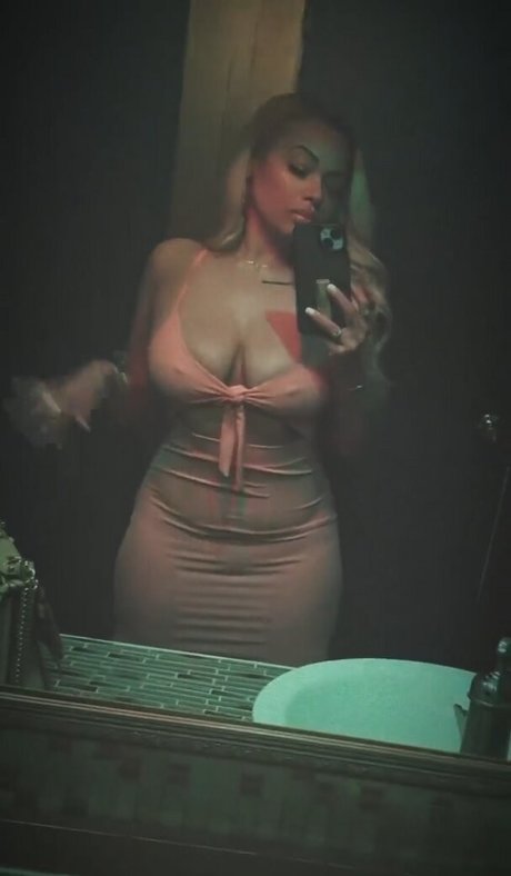 msdreamifyanasty star hot image