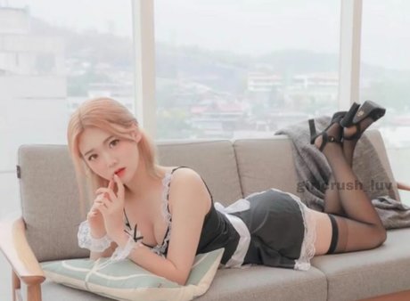 Hayun naked pornstar pictures