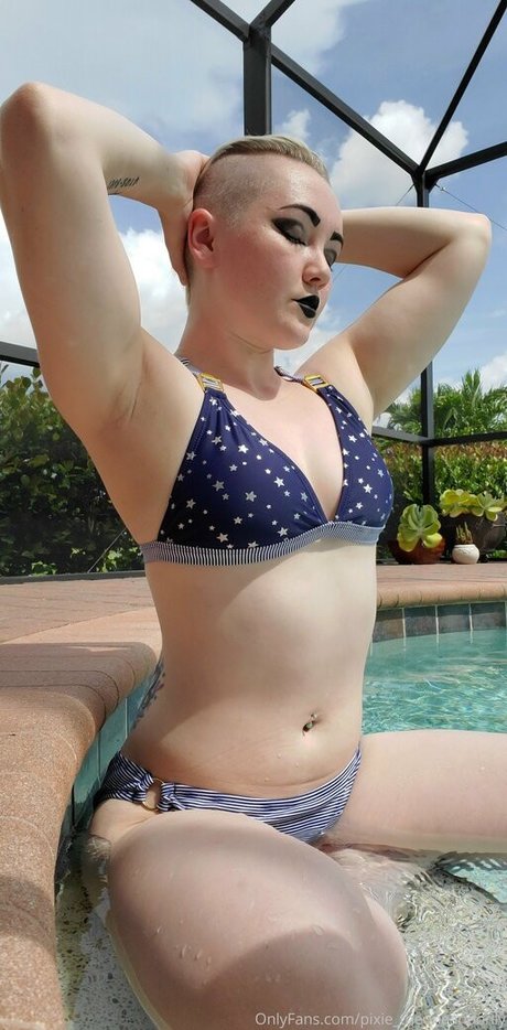 pixie theoneandonly xxx model pics