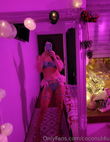 coconut4u model best images