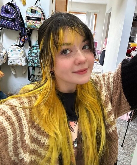 Bootyhaver star nude gallery