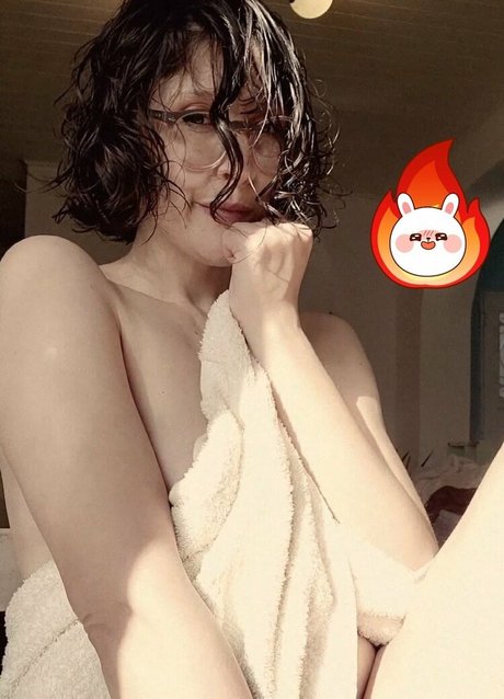 Space Bunny star nudes image