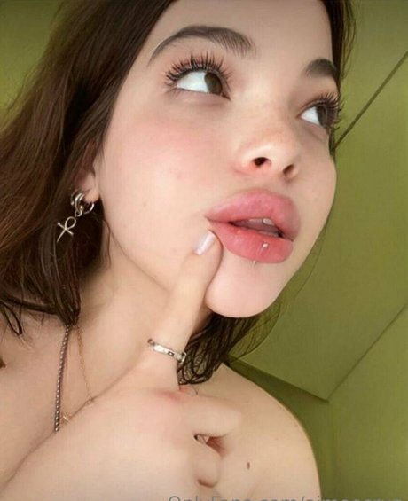 aimeecruz model gallery