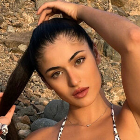 Miperez model best pics