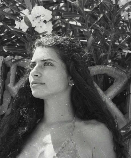 Martina Miticocchio hd actress pictures