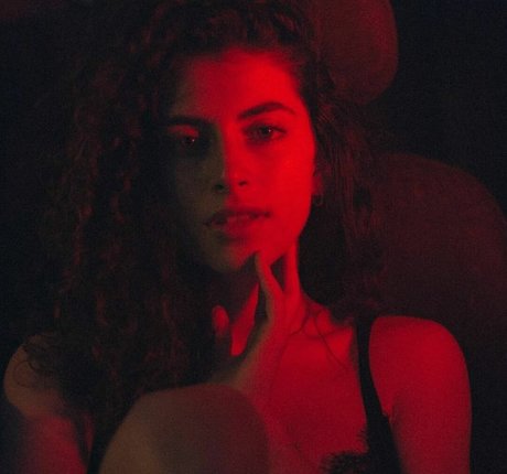 milf teen onlyfans sexy naked gallery