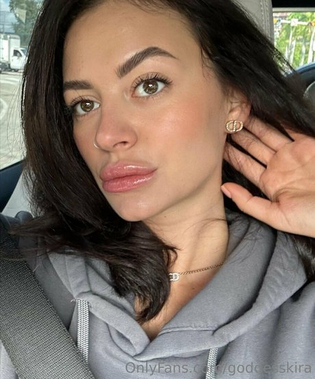 goddesskira star art photos