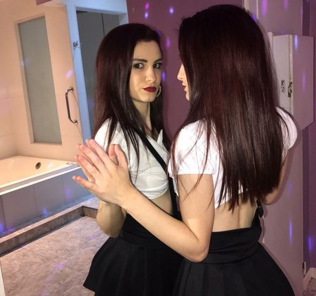 megaanx top actress pics