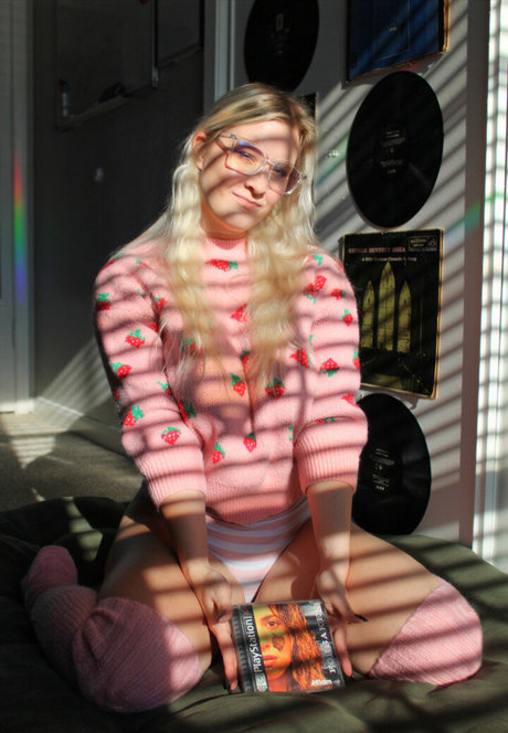 sarahshaye pornstar free images