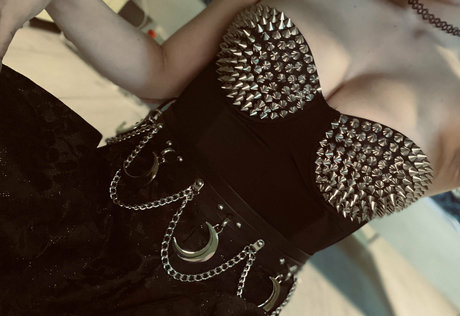 hollyhellfree high quality star img