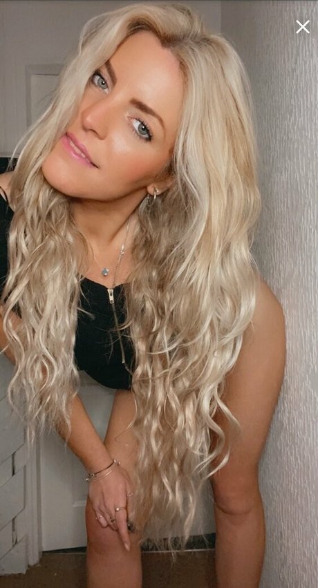 Best Onlyfans FREE model pornographic pictures