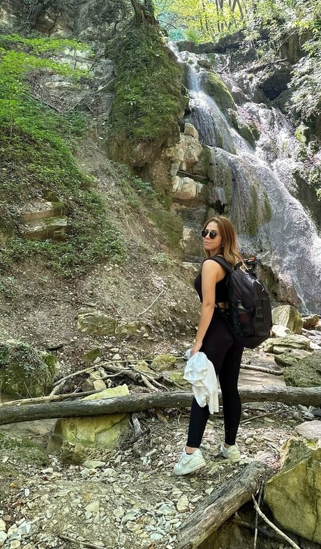 mianataliah top model picture