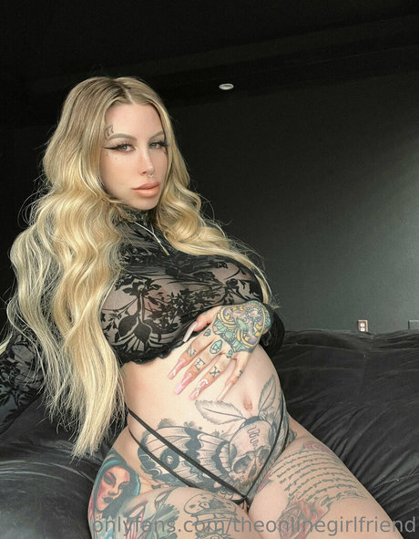 theonlinegirlfriend model top archive