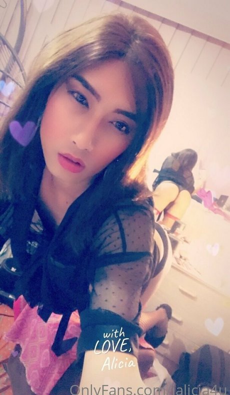 ialicia4u xxx star photos