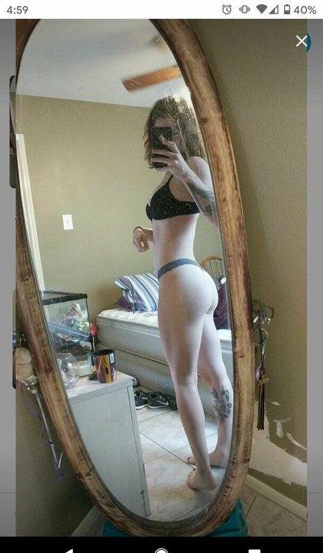 brunettefivefootfour pretty actress photo