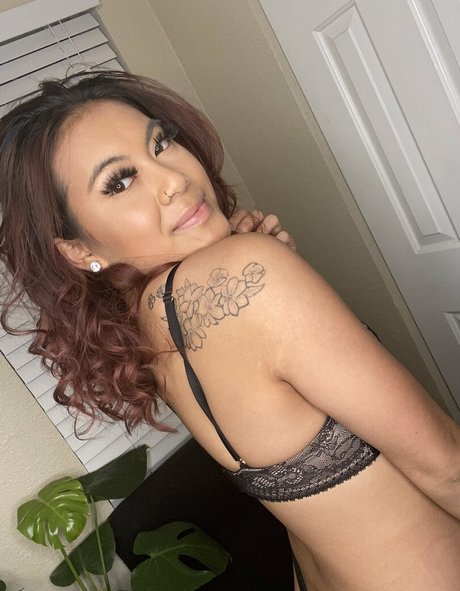 zamoraheart pornstar naked picture